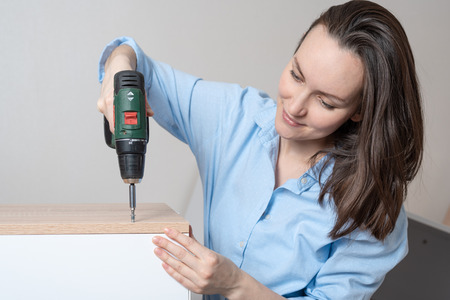 電動ドライバーの写真 イラスト素材一覧 32 498件 ストックフォトのamanaimages Plus