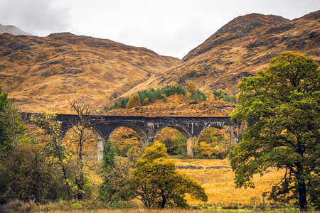 The Glenfinnan Viaduct is a railway viaduct on the West Highland Line in Glenfinnan, Inverness-shire, Scotland.の写真素材