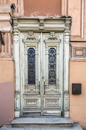 Old wooden door. Entrance to the old building in Vilnius, Lithuania.の写真素材