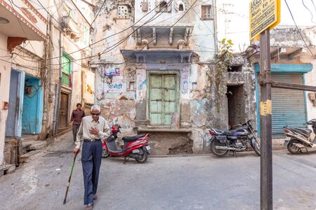 Udaipur, India - March 05 2017: Old man on the streets.のeditorial素材