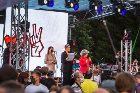 Supporters of presidential candidate Svetlana Tikhanovskaya at her campaign rally in Minsk. Minsk, Belarus - July 30 2020.のeditorial素材