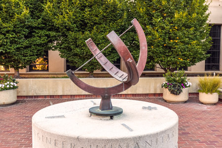 Campus buildings and hallways of the Stanford University, USA. Stanford, USA - September 11 2018.のeditorial素材