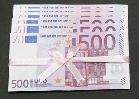 Five hundred euro bandaged tapes in the manner of gift