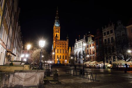 GDANSK, POLAND - FEBRUARY 27, 2019: evening streets of old Gdansk, bridge over the main river, central tourist street.のeditorial素材
