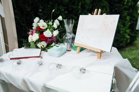 wedding rings in a glass box on the table for ceremonies.の写真素材