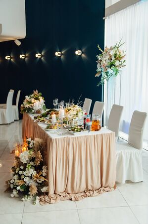 Luxurious wedding presidium in white with silver elements.の写真素材
