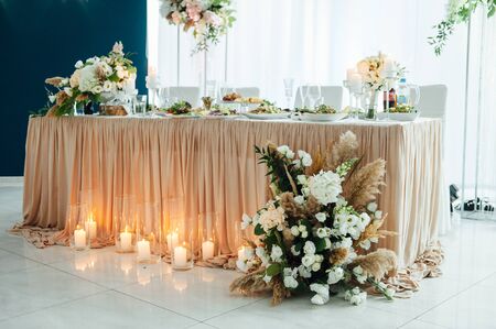 Luxurious wedding presidium in white with silver elements.の写真素材