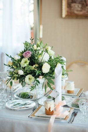 wedding decor, flowers, black and gold decor, candlesの写真素材