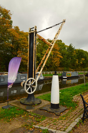 Historic Canal Crane for Loading Goods onto Narrowboats in Englandの写真素材