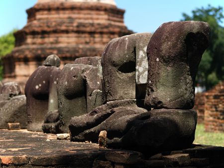Figures of Beheaded Buddha in ayuthaya, Thailandの写真素材