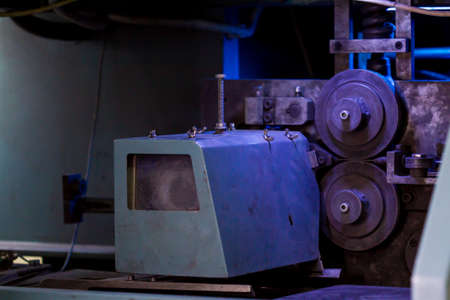 Production of independent springs for mattresses. Independent spring blocks packed in spunbond....