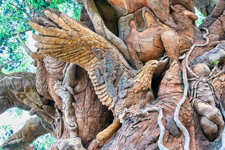 ORLANDO, FLORIDA USA. MAY  03, 2019: Carvings on The Tree of Life at Disney's Animal Kingdomのeditorial素材