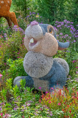 Thumper character topairy displayed at Epcot at part of the Flower and Garden festivalのeditorial素材
