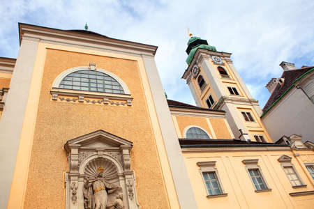 Scots Church a parish church in Vienna . Schottenkirche in Wien 