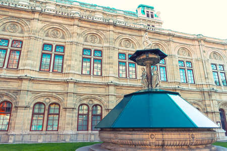 Opernbrunnen famous  fountain in front of Opera Viennaのeditorial素材