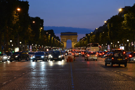The Avenue des Champs-Élyséesのeditorial素材