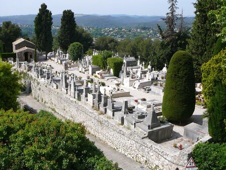CEMETERY IN SAINT PAUL DE VENCE, FRANCE の写真素材