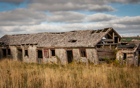 abandon barnの写真素材