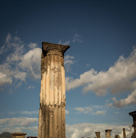 pillar pompeiiの写真素材