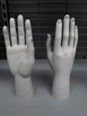 Hand of plastic mannequin dollの写真素材