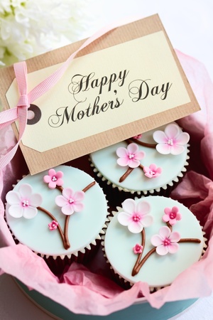 Gift box of Mother's day cupcakesの写真素材