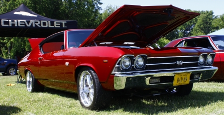 HAMPTON, VA-JUNE 9:A 1969 Chevy Chevelle SS 502 at the 3rd annual HCS car show at the Hampton Christian School in Hampton Virginia, 2012 in Hampton Virginia on June 9, 2012.のeditorial素材