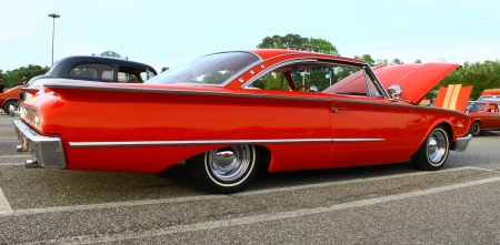 GLOUCESTER, VA- MAY 10:1960 Ford Starliner right side rear view in the 6th Annual 2013 MPCC(middle peninsula car club)meeting at the Main St shopping center in Gloucester, Virginia on May 10, 2013のeditorial素材