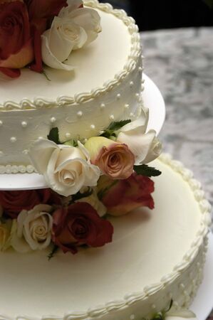 Wedding cake with flowersの写真素材