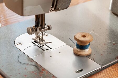 Details of an old sewing machine close-upの写真素材