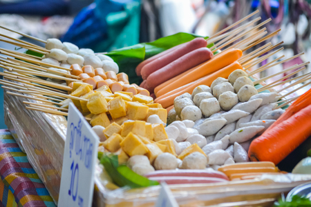 Thai food on the street is popular and sell well, not less than Pad Thai and Tom Yum Shrimp are various curries. Insect, fresh frogs, vegetables, fruits and much more.の写真素材