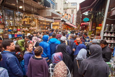 ISTANBUL, ISTANBUL - APRIL 21, 2017: Everyday life on the market street near Grand Bazaar in Istanbul. Turkey.のeditorial素材