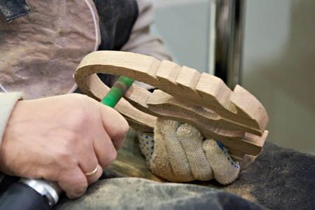 Carving master wood makes the product