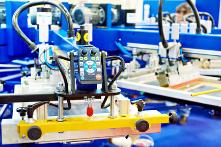 Industrial set of equipment for printing on textiles
