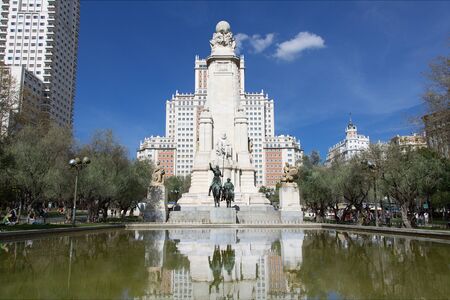 Spain, Madrid, Plaza de Espanaの写真素材
