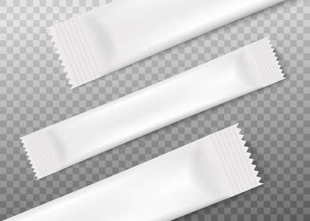 White food bags lying diagonally, realistic vector illustration isolated on transparent background. Spice or instant coffee portion packs mockup or template.のイラスト素材