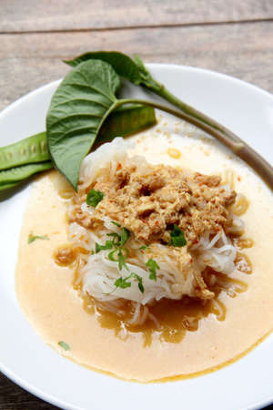 Thai food, white rice noodle coconut Curry. Sugar lemon pepper seasoningの写真素材
