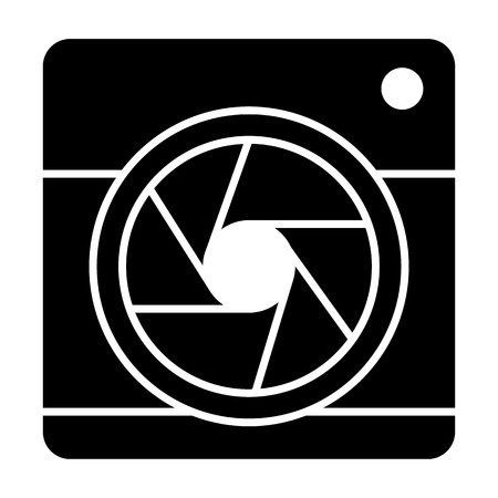 Camera with aperture solid icon. Camera objective vector illustration isolated on white. Lens camera glyph style design, designed for web and app. Eps 10のイラスト素材