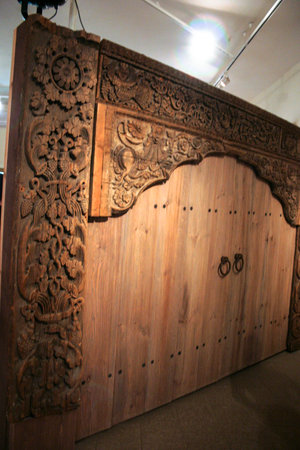Wooden door in the Museum of Natural History, Sergiev Pasad, Russiaの写真素材