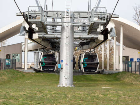BERLIN - GERMANY - APRIL 01, 2022 Cable car station. funicular up the mountainのeditorial素材