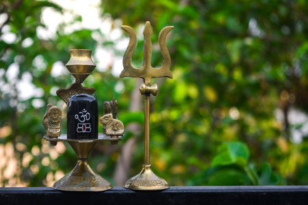 Closeup of hindu god shiva in linga formの写真素材