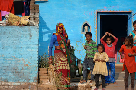 TIKAMGARH, MADHYA PRADESH, INDIA - NOVEMBER 17, 2019: Poor Indian family in rural village.のeditorial素材