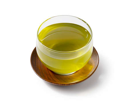 Cold Japanese green tea set against a white background.の写真素材