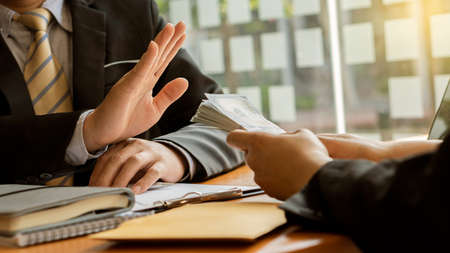 Businessmen were offered US dollars. The operator refused the envelope as a bribe. Anti-corruption...