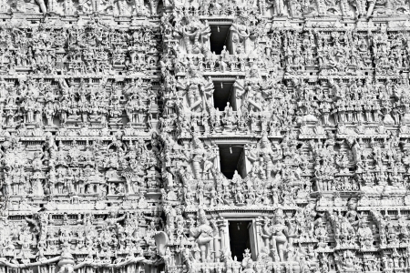 Different gods on Meenakshi temple facadeの写真素材