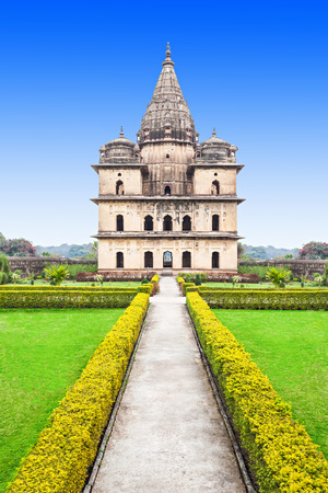 Chhatris or Cenotaphs are dome shaped structure built in 17th century for a long memory about raja of Orchha city.のeditorial素材