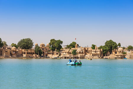 Gadsisar (Gadisagar) lake in Jaisalmer, Rajasthan, Indiaのeditorial素材