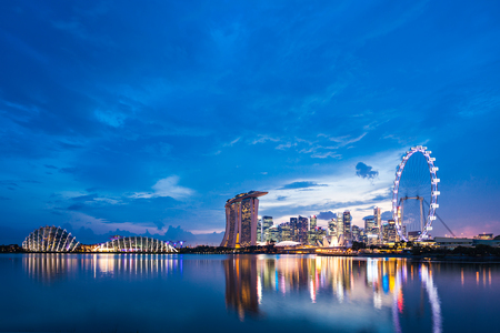 SINGAPORE - OCTOBER 16, 2014: Marina Bay Sands, Singapore Flyer, ArtScience Museum and Flower Dome at sunset.のeditorial素材