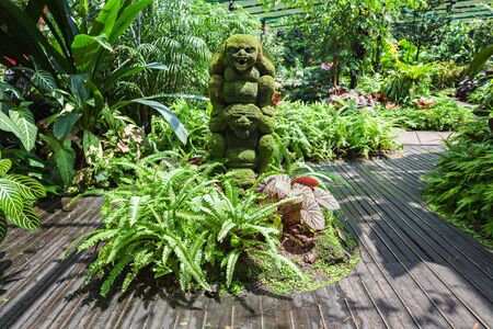 SINGAPORE - OCTOBER 17, 2014: The National Orchid Garden, located within the Singapore Botanic Gardens.のeditorial素材
