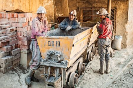 POTOSI, BOLIVIA - MAY 21, 2015: Unidentified miners at Cerro Rico silver mine in Potosi, Bolivia.のeditorial素材