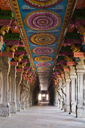 Meenakshi Temple interior, Madurai city in south Indiaのeditorial素材
